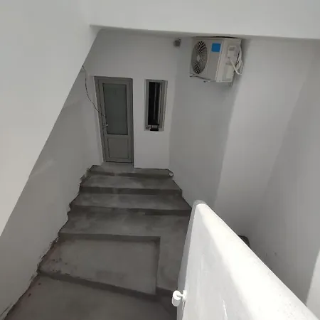 Apartment V D Fira (Santorini)